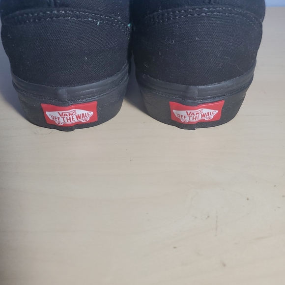 Vans Old Skool Black And shiny Blue Line Woman Size 7.5 new * no box* - Picture 5 of 7